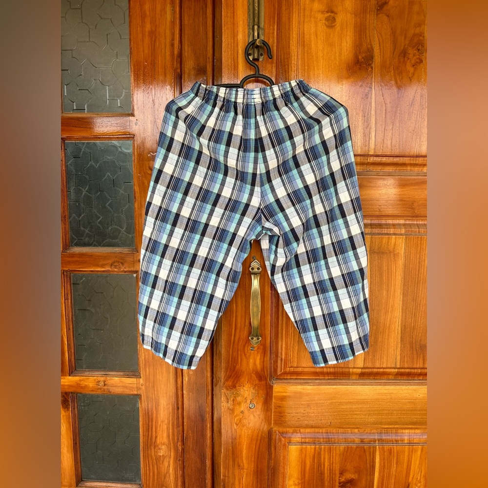 Uniqlo cotton pyjama short. Used. Size small - Picture 5 of 5